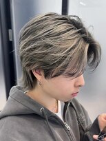 ウーズ ハラジュク(Ooze.HARAJUKU) ハッシュカットグレージュデザインカラーツートーンカラー原宿