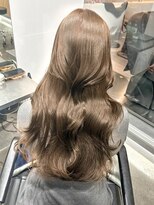ミラ 新宿(MILA)&nbsp;メルティカラーフェミニンロング似合わせカット韓国ブリーチなし