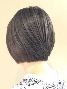 アトリエシェリー ショートボブ
