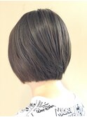 ショートボブ