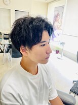 ソルシエール(SORCIERE) 黒髪真ん中分け