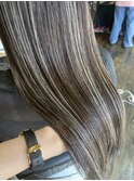 #高知 #ガルボヘアー #ホワイトハイライト  #おすすめ