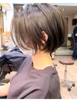 アヴァロン(AVALON)&nbsp;絶壁解消×イルミナカラー×前下がりくびれショート永田カズヤ