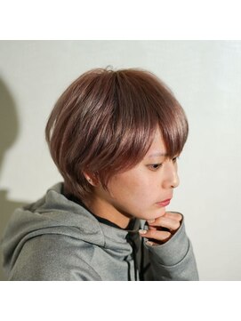 フォックスヘアー(fox.hair) ナチュラルショートヘア/fox.hair