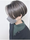【morio原宿】刈り上げハンサムショートシルバーグレージュ