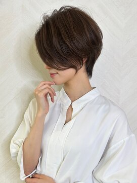 ロンド ストラーダ 心斎橋(Lond strada) ショート×ハイライト白髪ぼかし×マチルダボブ[心斎橋]