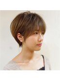 2023年秋冬大人可愛い小顔耳掛けショートボブ30代40代50代