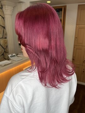 ラックスビー マハロ 江坂駅前店(LUXBE MAHALO) ニュアンスピンクカラー ブリーチ江坂美容室