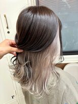 【ブラック×ホワイトベージュ】 池袋美容室