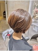 20代30代40代抜け感ショートボブレイヤーミルクティベージュ