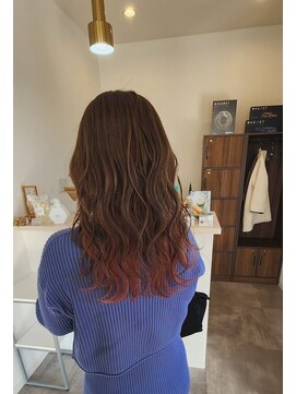 ナッツ(Nut's) ピンク裾カラー