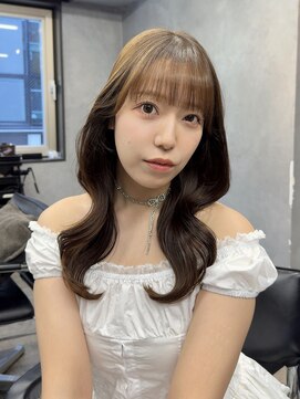 アイユー(ii+U) くびれ巻き　艶髪　ぱっつん前髪