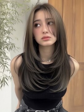 ネハス ナガオカ(nehus.nagaoka) xカット//ホワイトグレージュ/レイヤーカット/チェリーブラウン