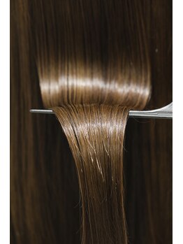 ヘアケアサロン セイブ プラス 久米川店(hair care salon Seibu plus)の写真/梅雨対策は万全？ストレートパーマで毎日のお手入れを楽で時短に！軽やかな髪へ☆