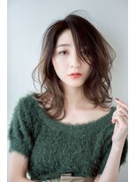 スリーランド(THREELAND)&nbsp;ミルクティーブロンド/ダークブルー/デジタルパーマ/がもよん