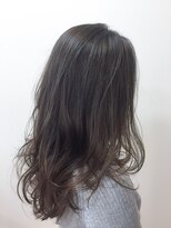 ナオシ トレス 富雄店(nao*c tres)&nbsp;【nao*c tres富雄】外国人風アッシュグレイカラーイルミナカラー