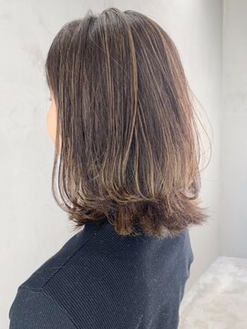 アイティー バイ アルバム 浦和店(IT by ALBUM) ロブレイヤー_ハイライトカラーオリーブカラー_ba247871