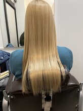 リルウ ヘアー 近鉄阿倍野橋松崎口店(LILOU hair)