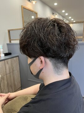 リヴァイヴ(revive) カット+パーマ