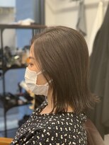メル(Mel) ☆Mel発☆エノグー☆ナチュラルブラウン☆ミディアム☆外ハネ☆