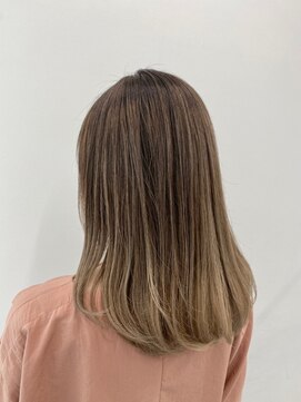 アンブルリュクス 中野(amble luxe) 髪質改善/インナーカラー/ショート/前髪カット/ブリーチ/中野