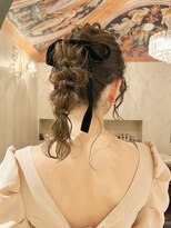 リタ(Lita)&nbsp;★ドレスヘア/2次会/ポニーテールアレンジ/お呼ばれヘア★