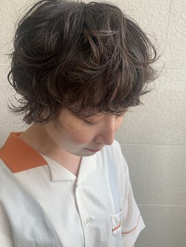 ゲン(gen.) @gen.yamada_kahoマッシュパーマ/似合わせカット