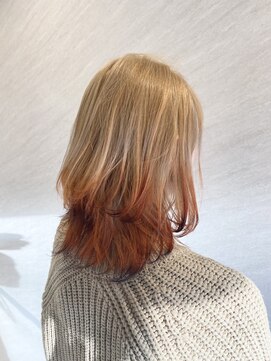 アルセ(Arce) ベージュオレンジのデザインカラー