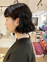 ファイブシーン アオヤマ(5SCENE AOYAMA)&nbsp;切りっぱなしボブミニボブパーマくびれボブ外ハネボブブリーチ
