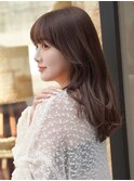 顔周りレイヤーカットくびれヘアミルクティーベージュカラー
