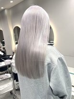 ソル ジングウマエ(SOL JINGUMAE)&nbsp;ミルクティーベージュダブルカラーグレージュカラーハイライト