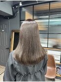 シンプルなのに洗練された透明感カラー／髪質改善トリートメント
