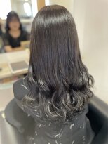 ワンコンセプト(ONE CONCEPT)&nbsp;黒髪ロング/韓国/パーソナルカラー診断/髪質改善/ダークグレー