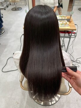 サボ(sabo) 韓国ヘア/顔まわり/韓国レイヤー/前髪カット/小顔/韓国風