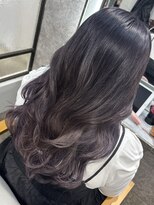 エミリー(Emily)&nbsp;巻き髪仕上げ☆髪質改善カラー