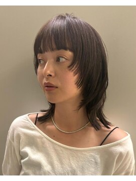 クィーンズガーデンバイケーツーギンザ(QUEEN’S GARDEN by K two GINZA) シルクレイヤーカット*顔周りレイヤー*ウルフ*20代30代40代50代