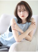 透明感ブラウンアッシュ/ミディアム/レイヤーカット
