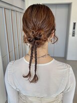ローレンアオ(LOREN AO)&nbsp;ワンホンレイヤー/ヘアセット/タイトアレンジ/矢場町