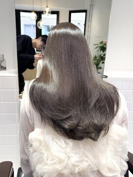 ルル(loulou) ブリーチなしラベンダーグレージュ☆レイヤーカット