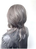 白髪ぼかしハイライト×シルバーアッシュ