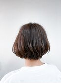 ショートボブ×グレーパール