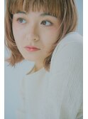 美髪/ショート/ボブ/外ハネ/ベージュ/ゴールドブラウン