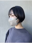 乾かすだけでまとまるショートボブ