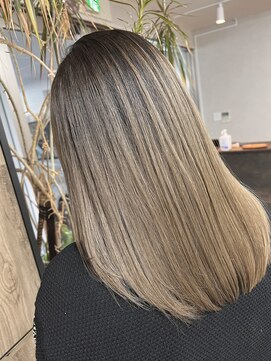 ヴィフ 大船(VIF) /ツヤ髪スタイル/バレイヤージュ/ハイライト/透明感