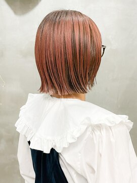 テトヘアー(teto hair) ローライト インナーカラー 切りっぱなしボブ オレンジピンク