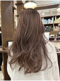ROUIS 津田沼 柔らかベージュのレイヤースタイル