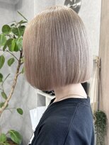 ロウル 渋谷(LOWRL)&nbsp;ミルクティーベージュ/ショートボブ/ケアブリーチ