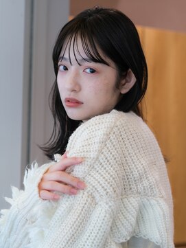 ガーデンヨコハマエスト(GARDEN YOKOHAMA est) ボブルフ　小顔　ミディアム　ボブ　レイヤー　シースルーバング