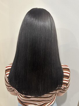 アヴァンティ ヘアーアンドスパ(avanti hair&spa) 透明感のある寒色カラー