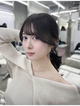 エヌアイ オモテサンドウ(ni omotesando) 結んで可愛い!お顔周りカット♪